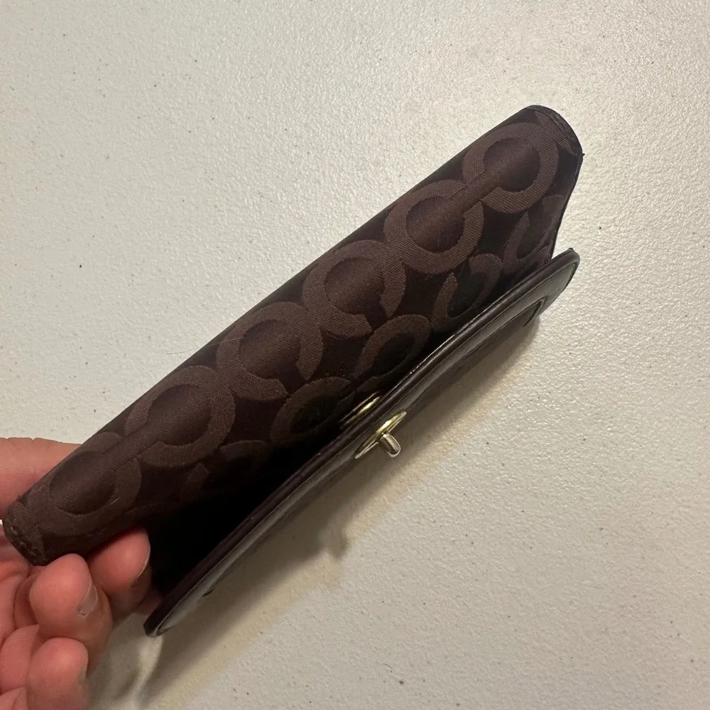 Coach Wallet Womens Brown Signature‎ Jacquard Turnlock Trifold Zip Organizer